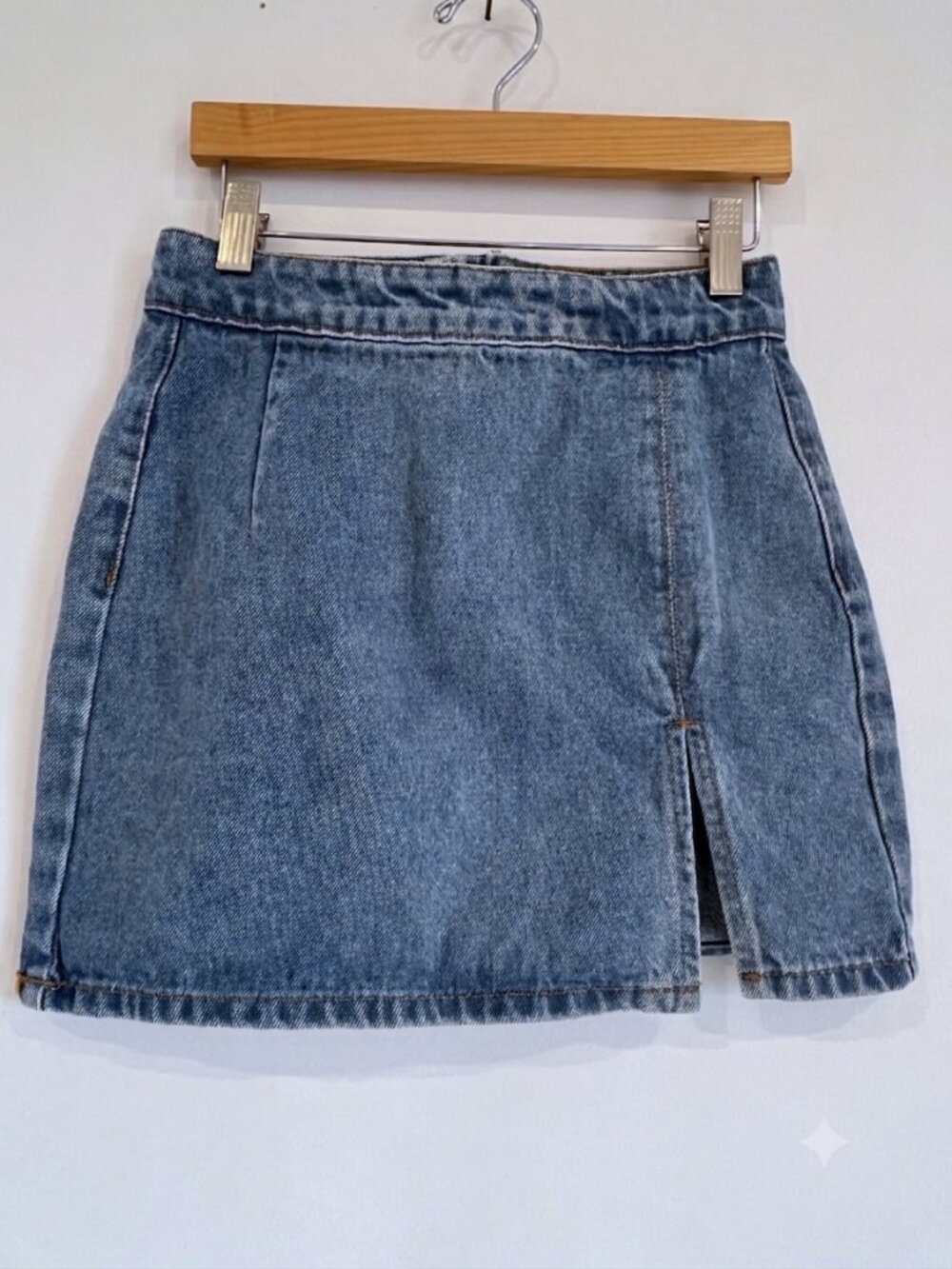 Lioness Denim Mini Skirt Front Slit Medium Wash Blue Size XXS